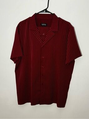 MAN Men’s Burgundy Pinstripe Shirt & Shorts Size L
